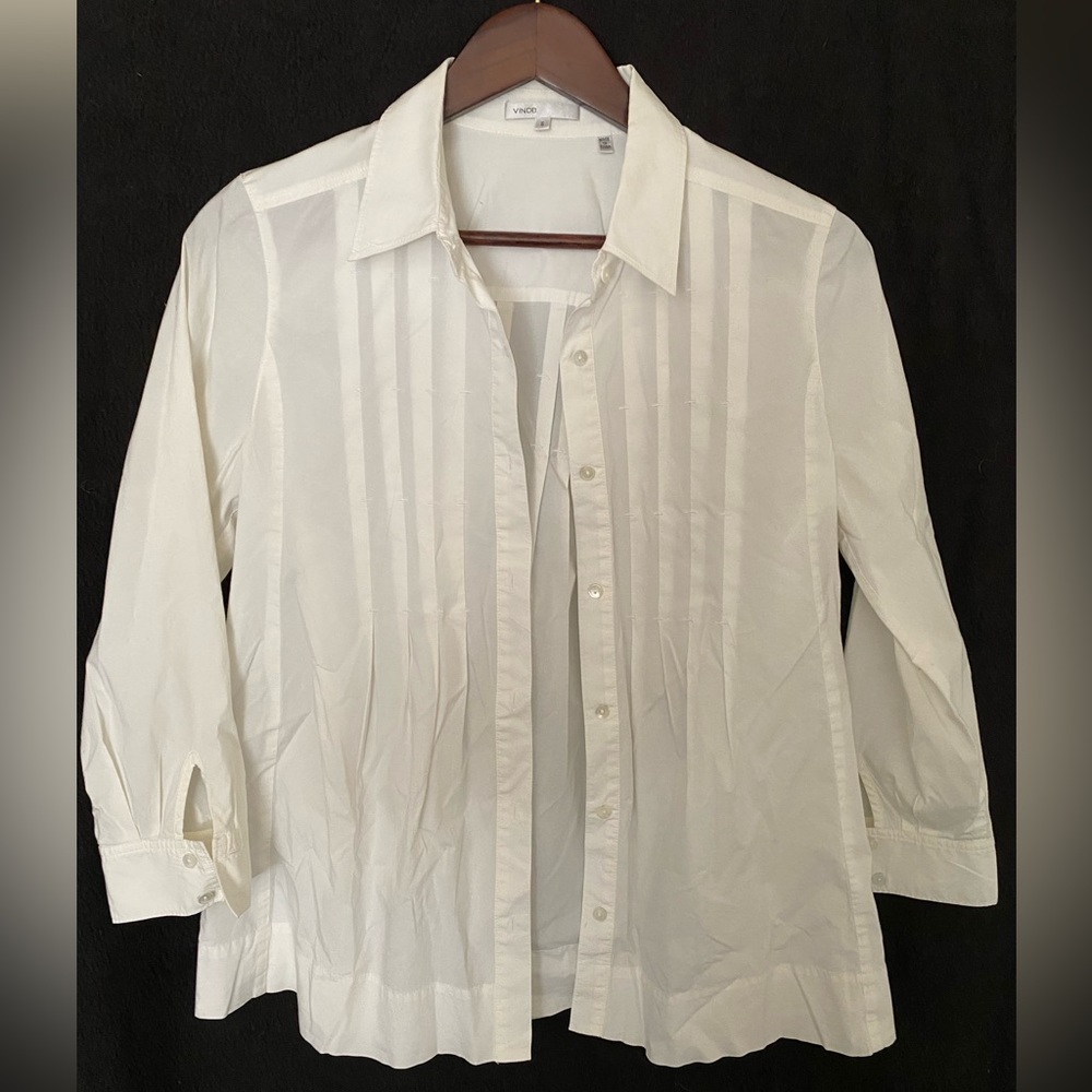Vince Long Sleeve White Pleat Front Button Down Shirt Size 6 - EXCELLENT Cond.